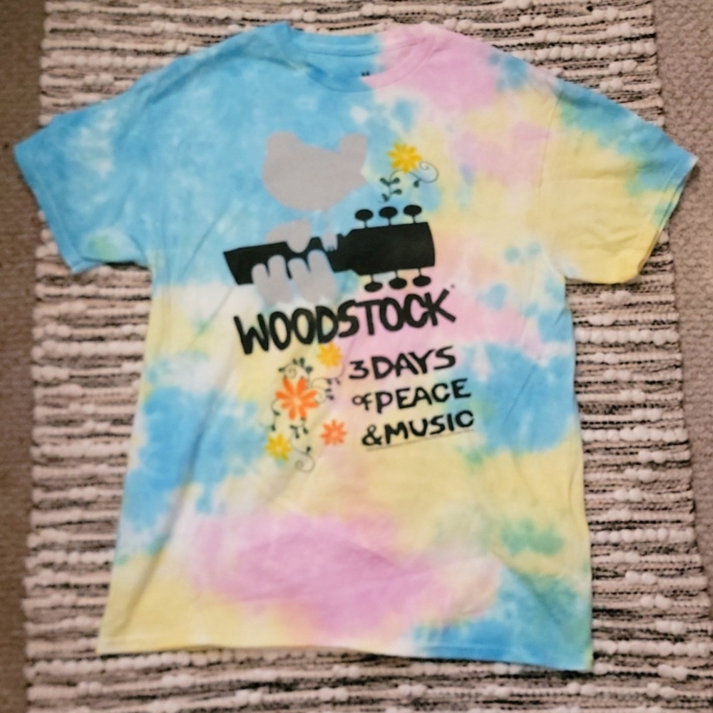 Junk Food Clothing Blue Woodstock Tee‎ Size S